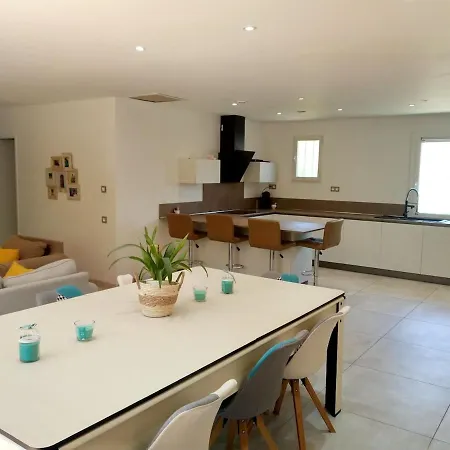 Villa, Private Pool, Countryside Setting, Beaches 5 Min Away * La Seyne-sur-Mer