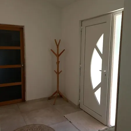 Villa, Private Pool, Countryside Setting, Beaches 5 Min Away וילה לה סיין סור-מר