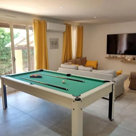 Villa Villa, Private Pool, Countryside Setting, Beaches 5 Min Away *